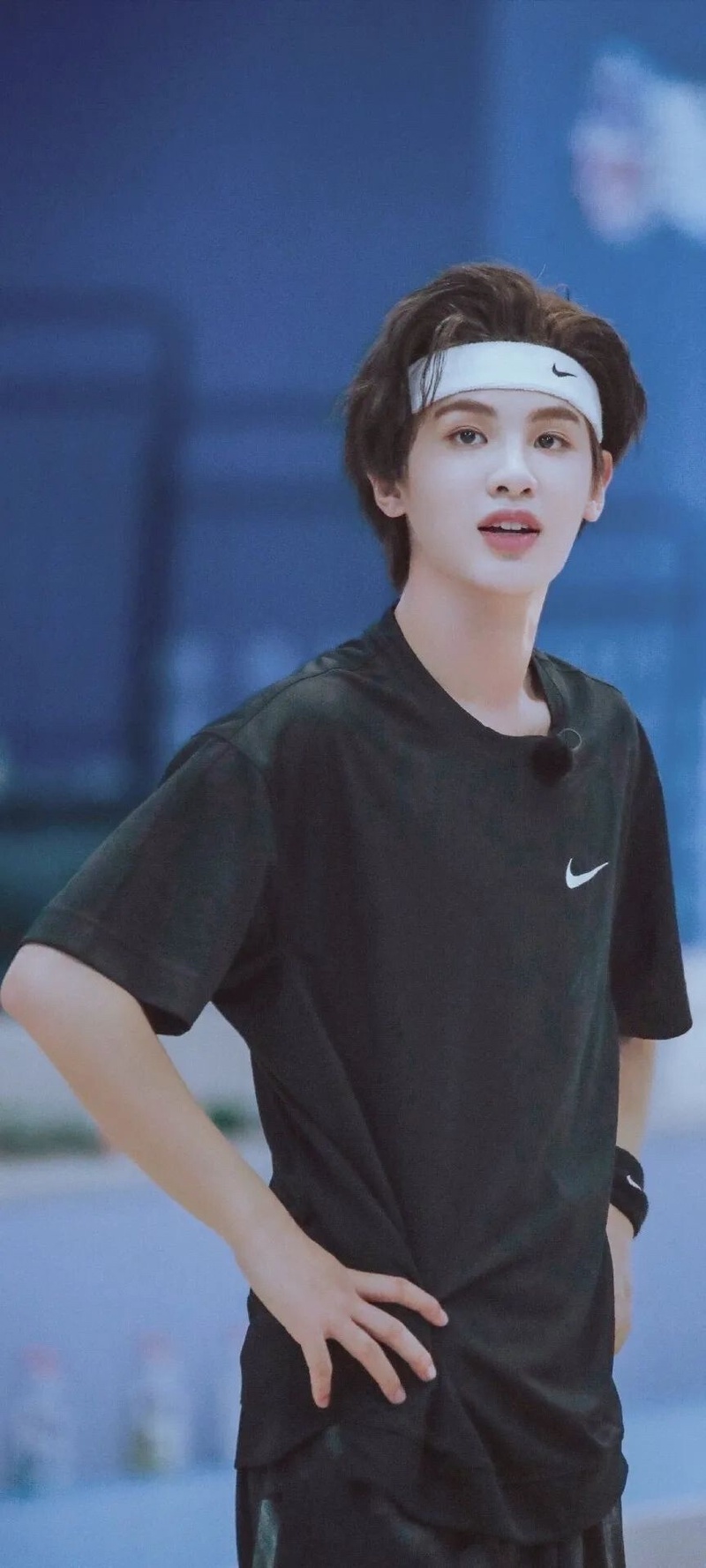 黄明昊